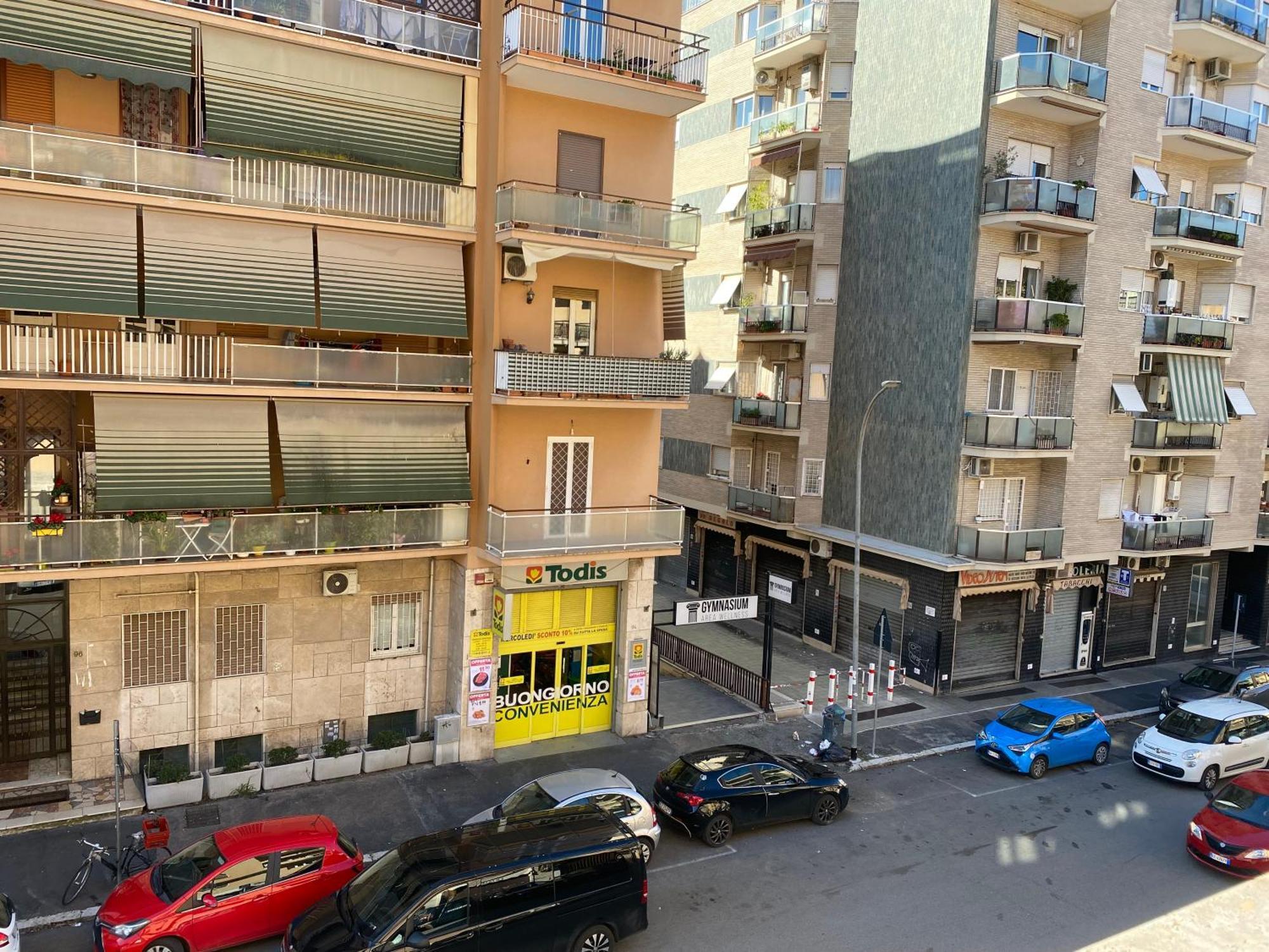 Bright Apartment Near San Pietro ローマ エクステリア 写真